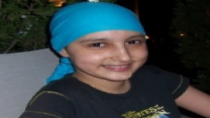 Млада цигуларка с тежка диагноза се нуждае от помощ