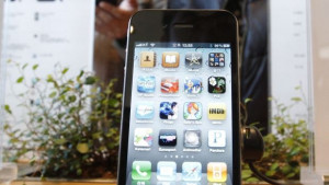 Orange и TMobile ще предлагат iPhone на пониски цени