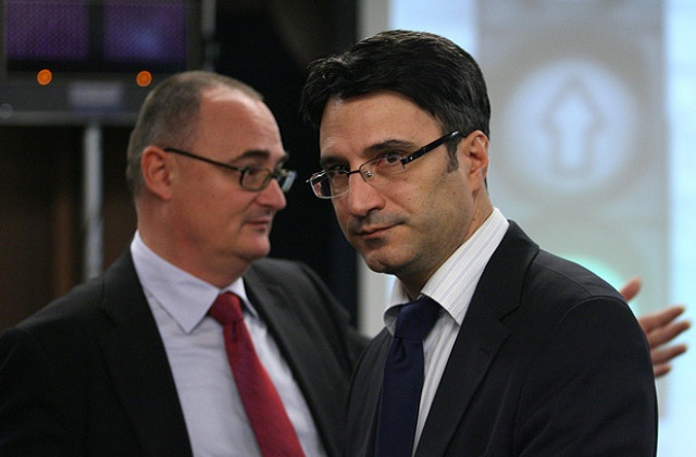 Справяне с регламенти губи над 1/10 от времето на фирмите