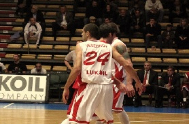 Лукойл се прибра с външния министър и без Веско Веселинов