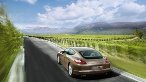 Porsche пуска дизелова Panamera през 2011 г
