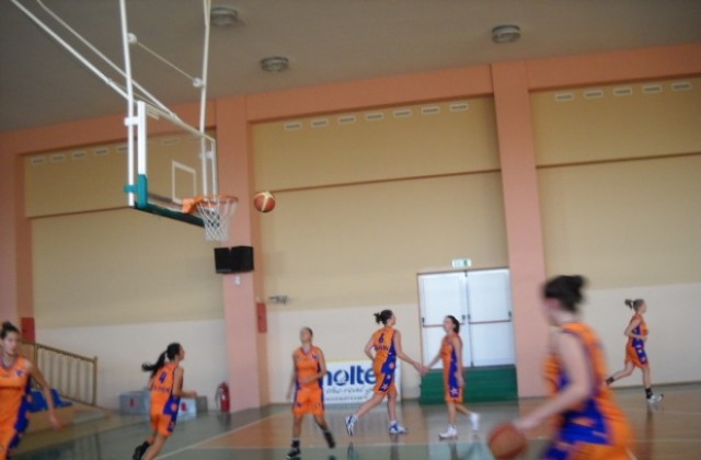 БК Тони 7 е домакин на Рилски спортист