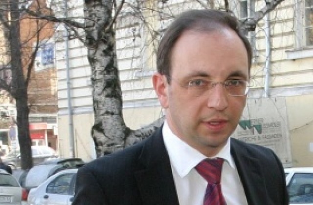 Н. Василев: Не сме застрашени от гръцки или ирландски сценарий