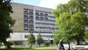Прехвърлят дейността по транспортирането на диализноболните на болниците
