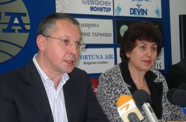 Държавата трябва да държи мажоритарния дял на АЕЦ Белене, смята Станишев