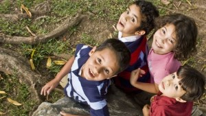 Изчезнаха традиционните за националната ни идентичност детски игри