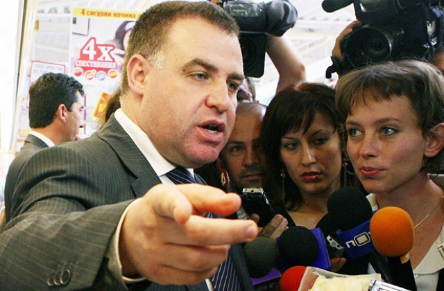Найденов: Фалшивата диплома на Илиева е срамно петно за администрацията ни