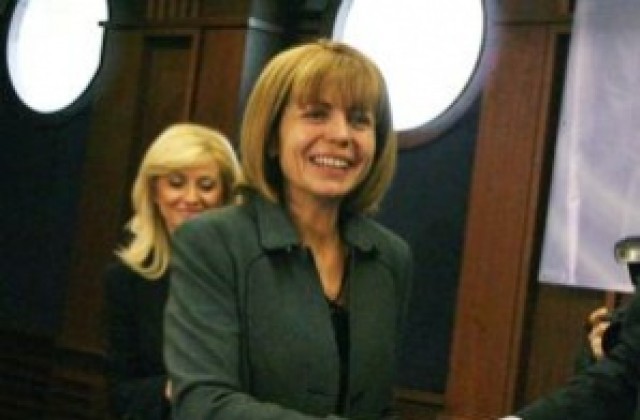 Фандъкова се извини на чакалите през нощта за Асистент за независим живот