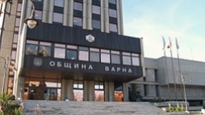 Общинари поискаха политика за продажба на земи под блоковете