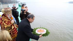 Курбан и икони за Никулден във Видин
