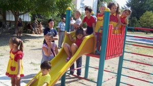 Деца в кризисен център заради домашно насилие