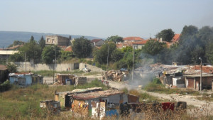 Тераса има Максуда няма