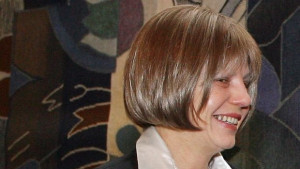 Фандъкова изпълнява заръката на Борисов ловят снежинки