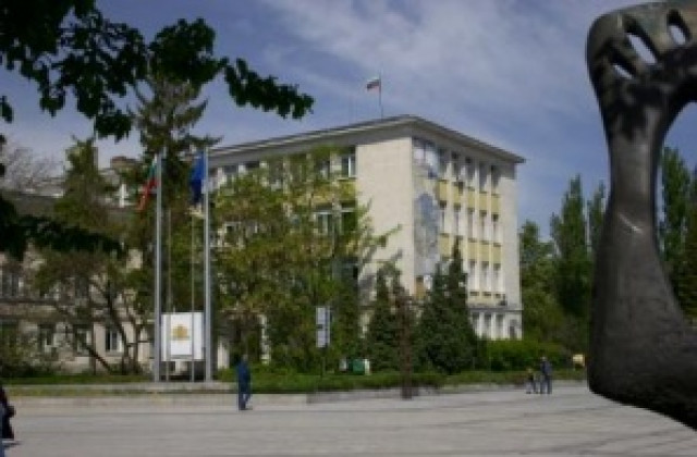 Два пъти повече кандидати за преброители