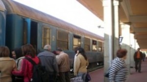 Заловиха машинист и помощника му при кражба на гориво