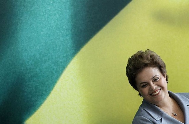 Дилма Русеф в клуба на жените президенти на един мачовски континент