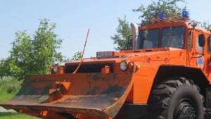 Изтеглиха закъсал автобус в района на ТрУ