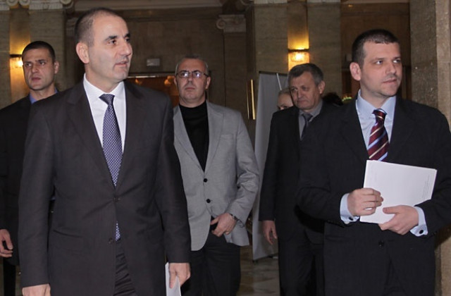Бебето от Горна Оряховица било на шест месеца, показал видеозонът