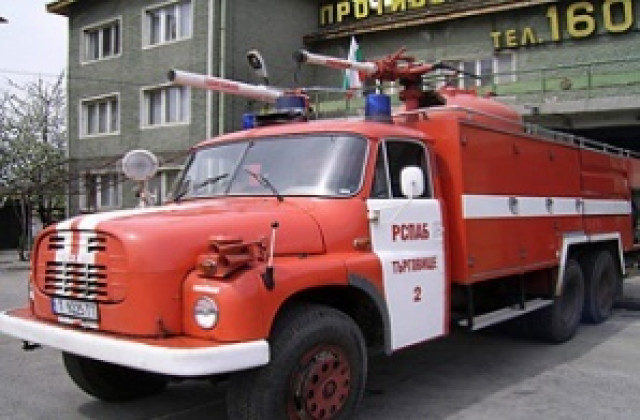 Автобус по линията Варна - София се запали в движение