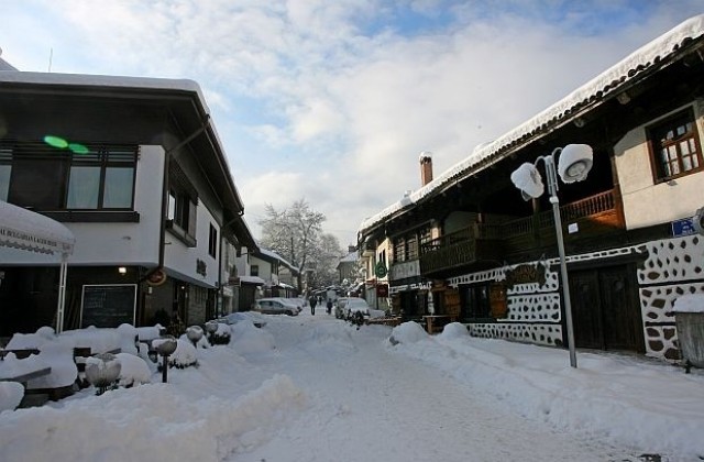 Продадени са почти всички пакети в курортите за празниците