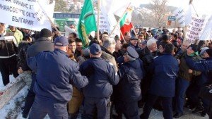 Протестиращите в Меричлери не искат вода от Димитровград имала манган