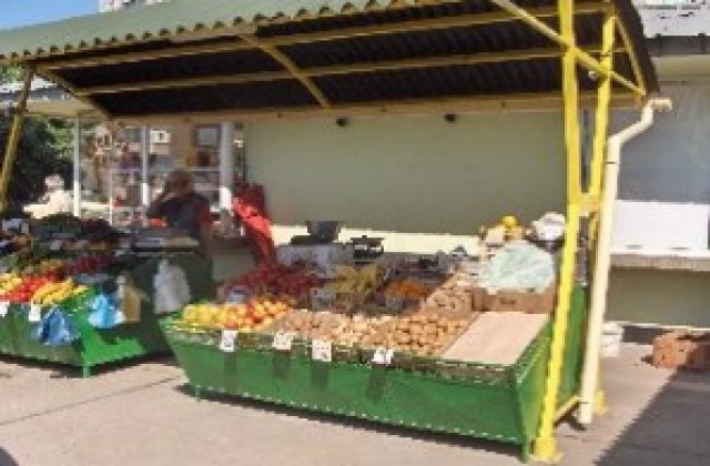 Централният пазар вече с 58 обновени тараби
