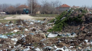 Кметовете на четири села ще чистят боклуци