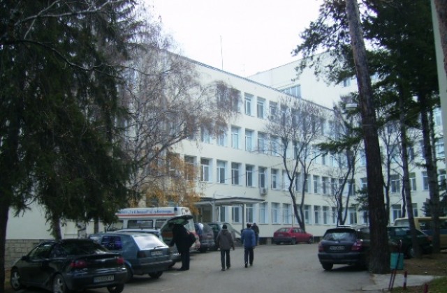 Александър Величков, Людмил Стоянов и Николай Стоянов ще управляват кюстендилската болница