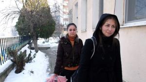 Гимназисти направиха дарение за Дом Майка и дете в Разград