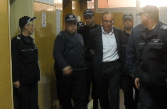 Кметът на Белослав упълномощи свой заместник от ареста