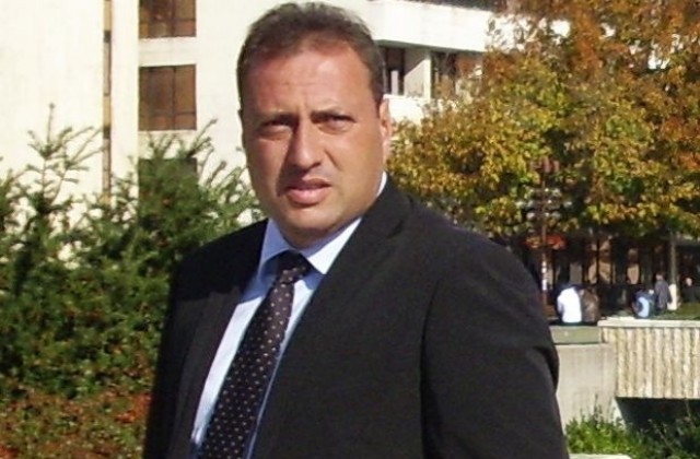 Депутат причинил наводнението в Банско?