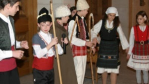 Коледари тръгват из Варна