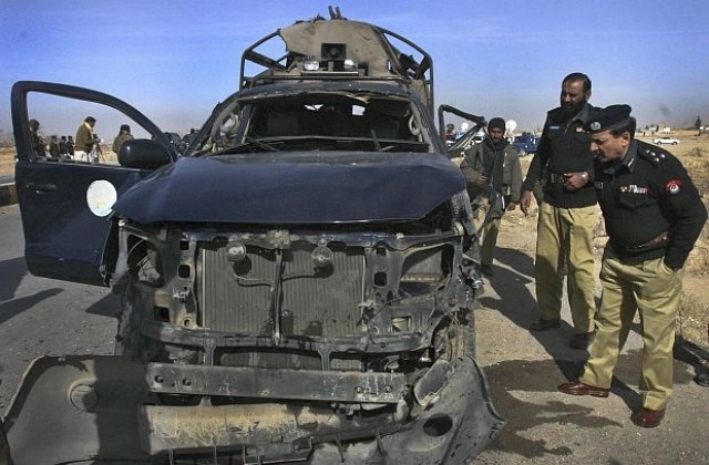 Най-малко 11 войници и 24 бунтовници бяха убити в Югозападен Пакистан