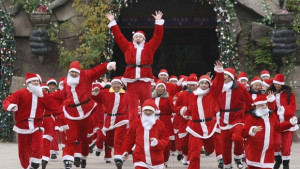 Коледната надпревара за подаръци започна