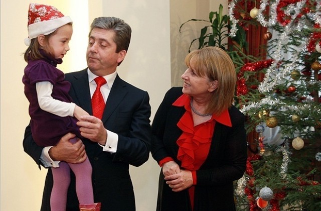 „Българската Коледа-2010” е събрала до момента 750 000 лева