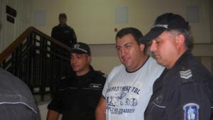 Сумиста остава в ареста отново вика линейка в съда