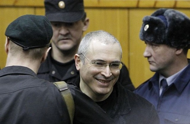 Ходорковски - бившият олигарх, сега най-известният затворник в Русия