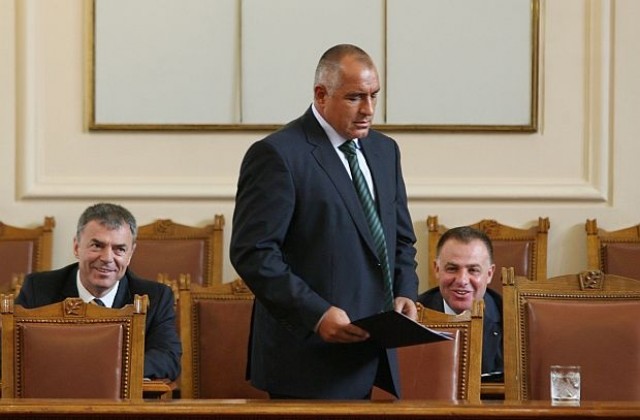 Бойко Борисов и кабинетът губят симпатизанти от ГЕРБ, според МБМД