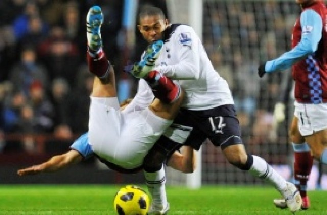 Стилиян Петров отново титуляр, Тевес на пейката