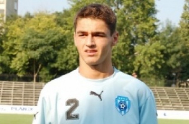 Даниел Димов минава прегледи и подписва за 3 години с Левски