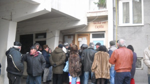 Опашки за смяна на личните документи във Варна