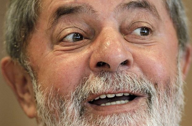 Кръщават нефтено находище на президента на Бразилия Лула да Силва