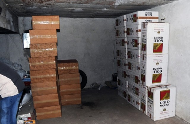 Иззеха 20 000 кутии цигари без бандерол в Згориград