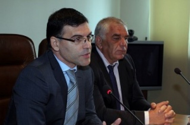 Дянков: Ваньо Танов остава начело на митниците