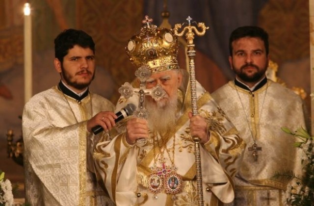 Патриарх Максим ще отслужи традиционния Велик водосвет за Богоявление