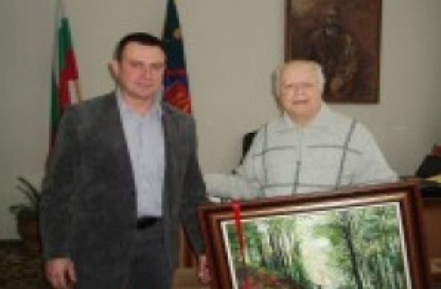 Маестро Христо Недялков получи специална награда от кмета на Дряново