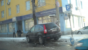Лек автомобил и джип се сблъскаха на Брянска