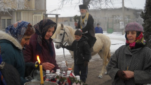 Конски снегорин измайсториха в кв Кулата