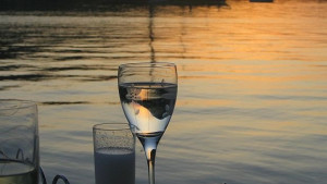 Алкохолният туризъм не е опасен Само ако парите от него