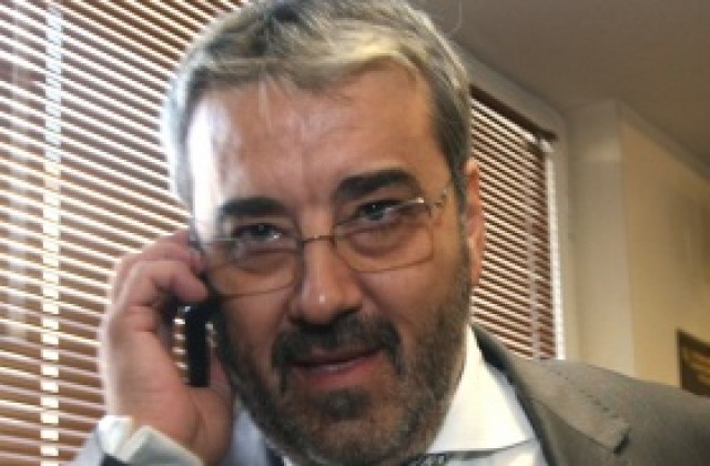 Семерджиев: Инфлация над 4-5% трябва да се отчита при ценообразуването на тока